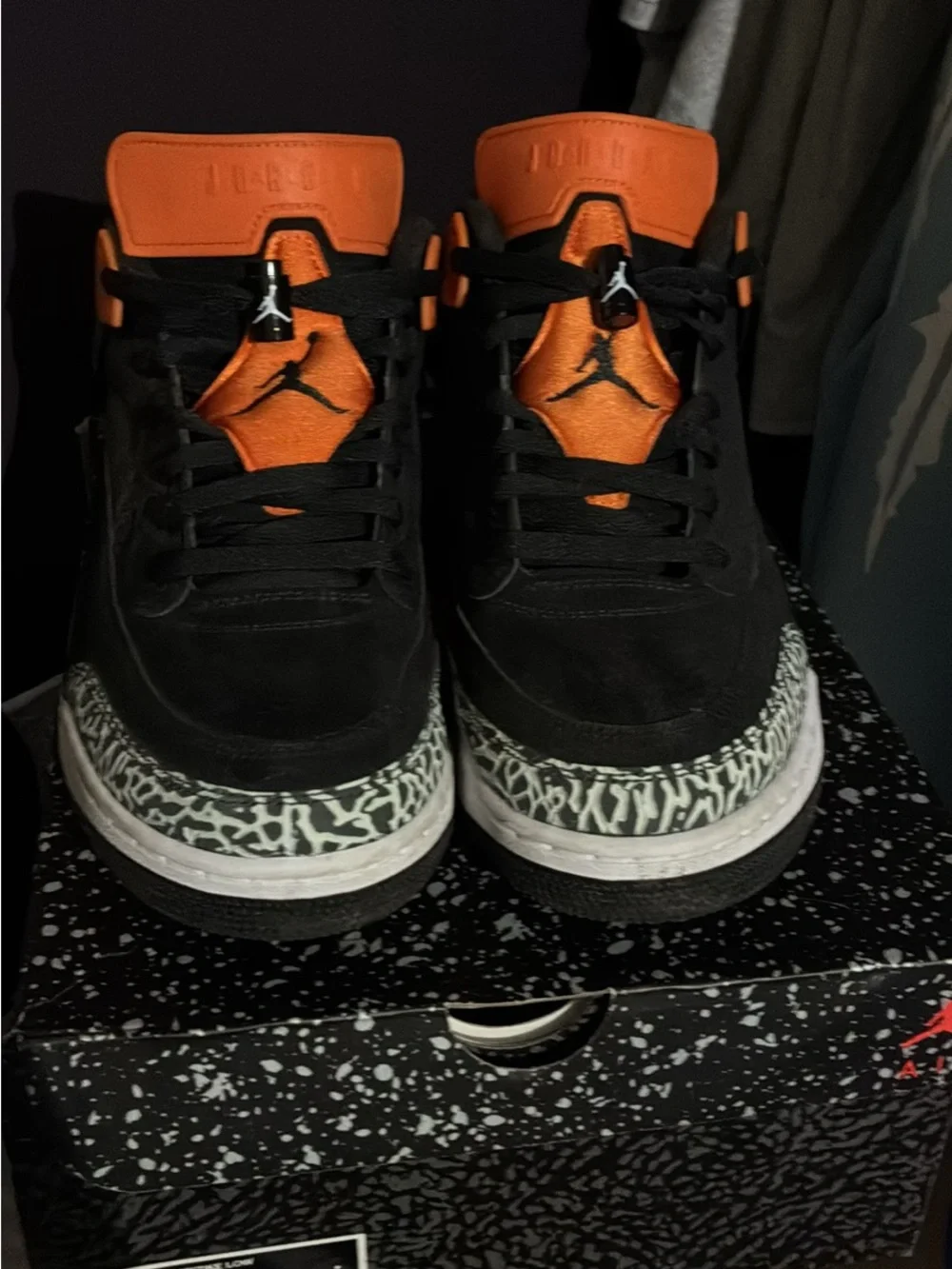 Jordan Spizikes (Black/Orange) Size 12